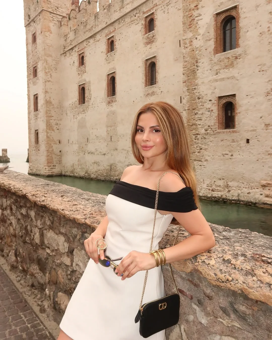 Mojy retro color matching Off the Shoulder Slim dress 2025 Summer women's dress Fashion tight wrap hip dress