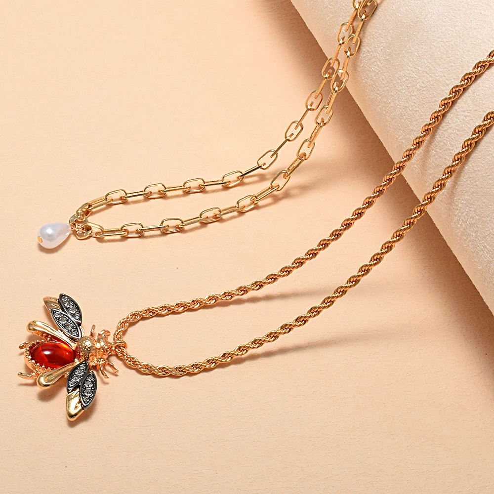 

Trendy Vintage Gold Color Bee Shaped Pendant Animal Charm Necklaces for Women Party Jewelry Accessories