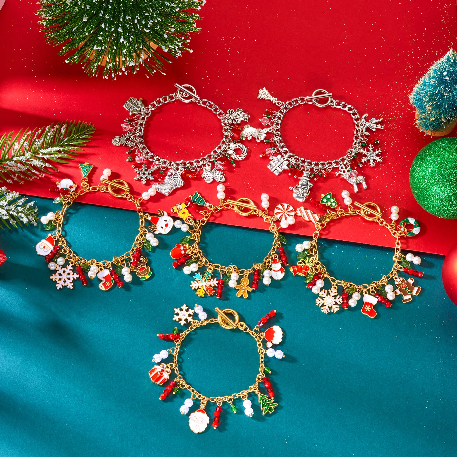 

Christmas Snowman Bell Gingerbread Man Santa Claus Snowflake Imitation Pearl Multi Pendant Accessory Bracelet for Women Jewelry