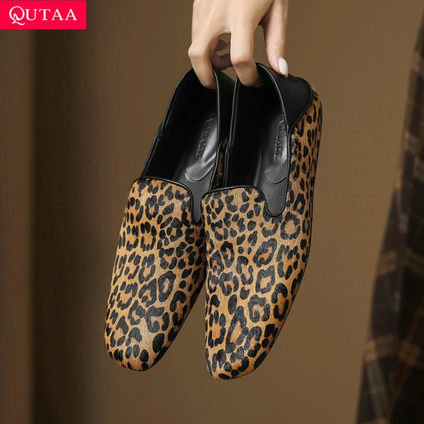 QUTAA 2026 أخبار موضة النساء أحذية مسطحة امرأة الربيع الباليه أحذية ليوبارد عادية شعر الخيل جولة تو السيدات فستان 34-41