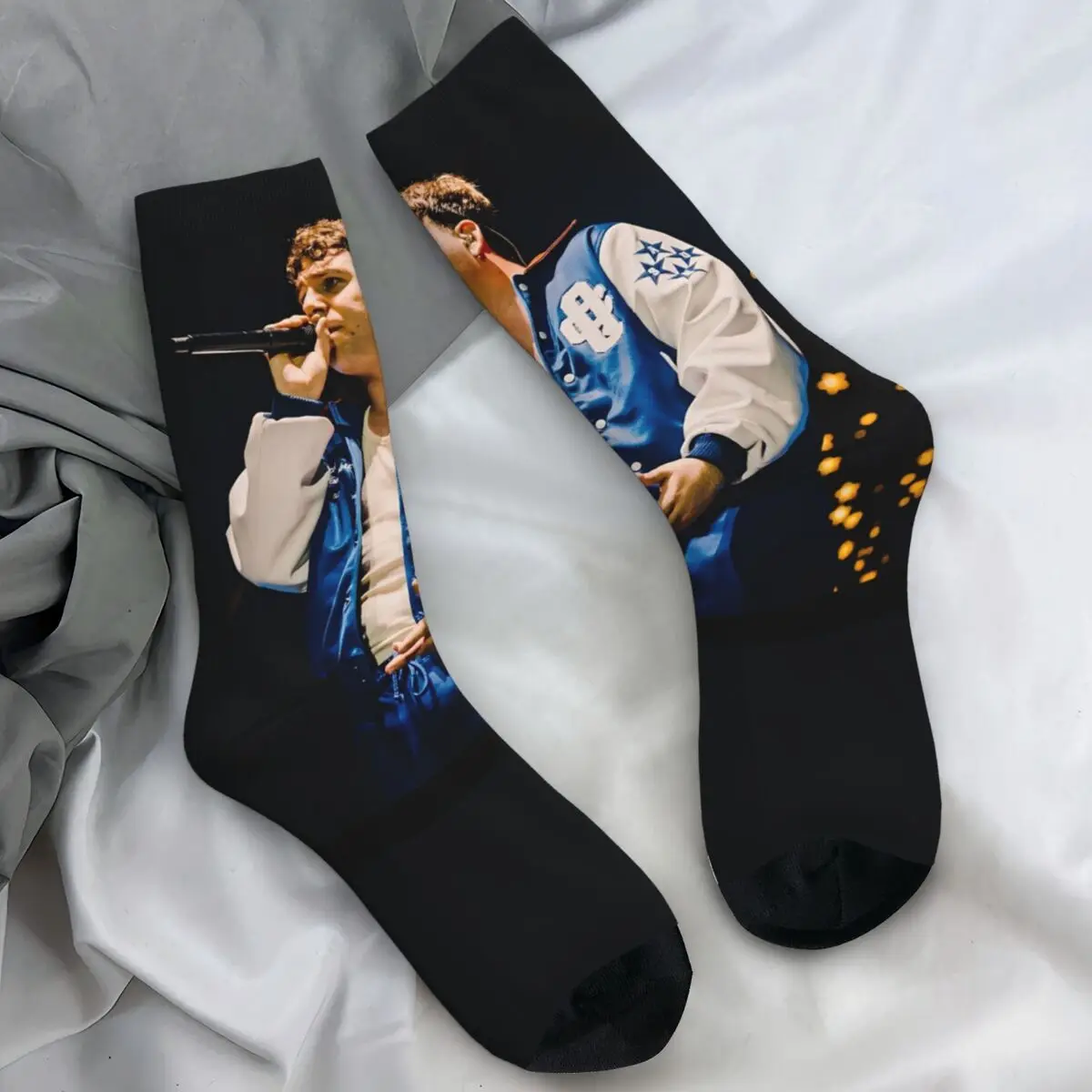 

Rapper Quevedo Spanish Singer Socks Autumn Stockings Novelty Men's Soft Socks Design Outdoor Sports Anti Slip Socks