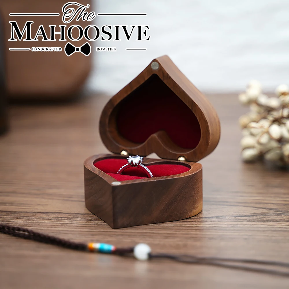 ring box for wedding ceremony Vintage Walnut Wood Jewelry Box Engagement Ring Storage Proposal Portable Holder Rustic Wedding