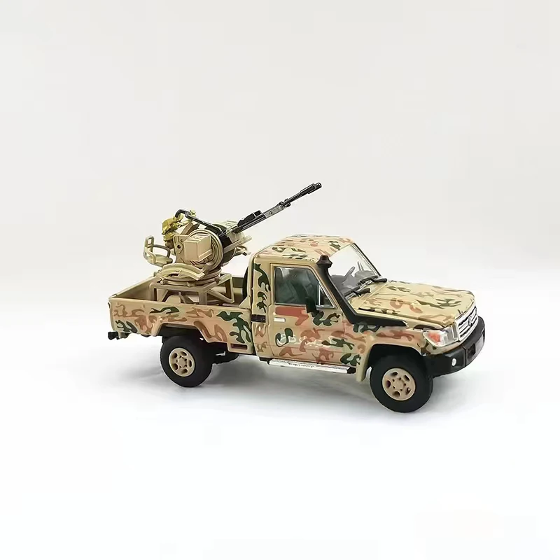 

Diecast 1:64 Scale Toyota LC79 RM Rhino Armed Pickup Truck Simulation Alloy Car Model Static Display Collectible Gift Souvenir