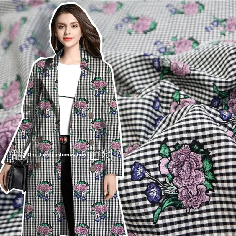 

Окрашенная в пряжу жаккардовая ткань, черно-белая сетка, роза, костюм, пальто, платье, модный европейский брендовый дизайн, оптовая продажа, ткань на метр