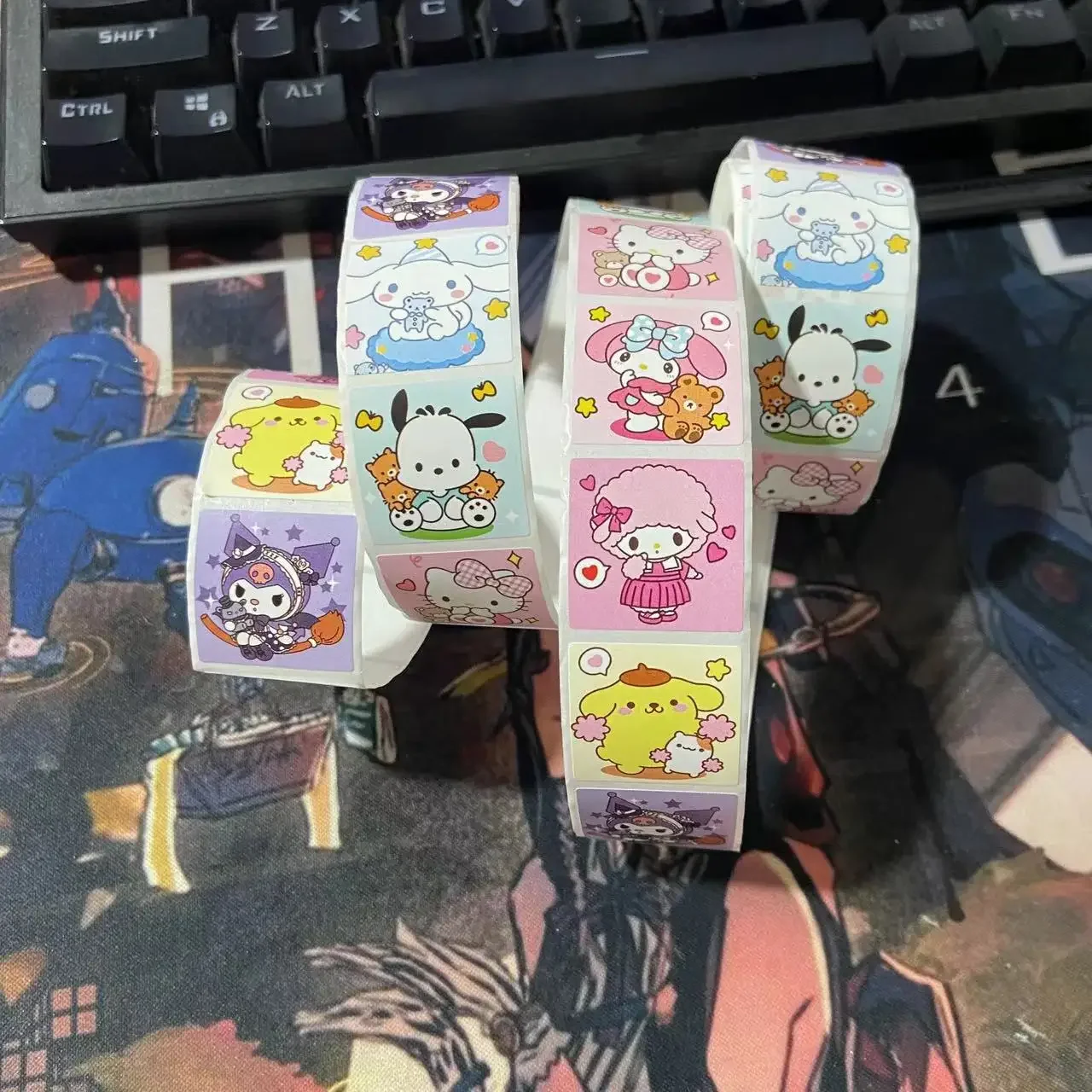 Pegatinas creativas de Sanrio para decoración, rollos de pegatinas de dibujos animados de Anime, Cinnamoroll, Kuromi, Pochacco, 200/500 piezas