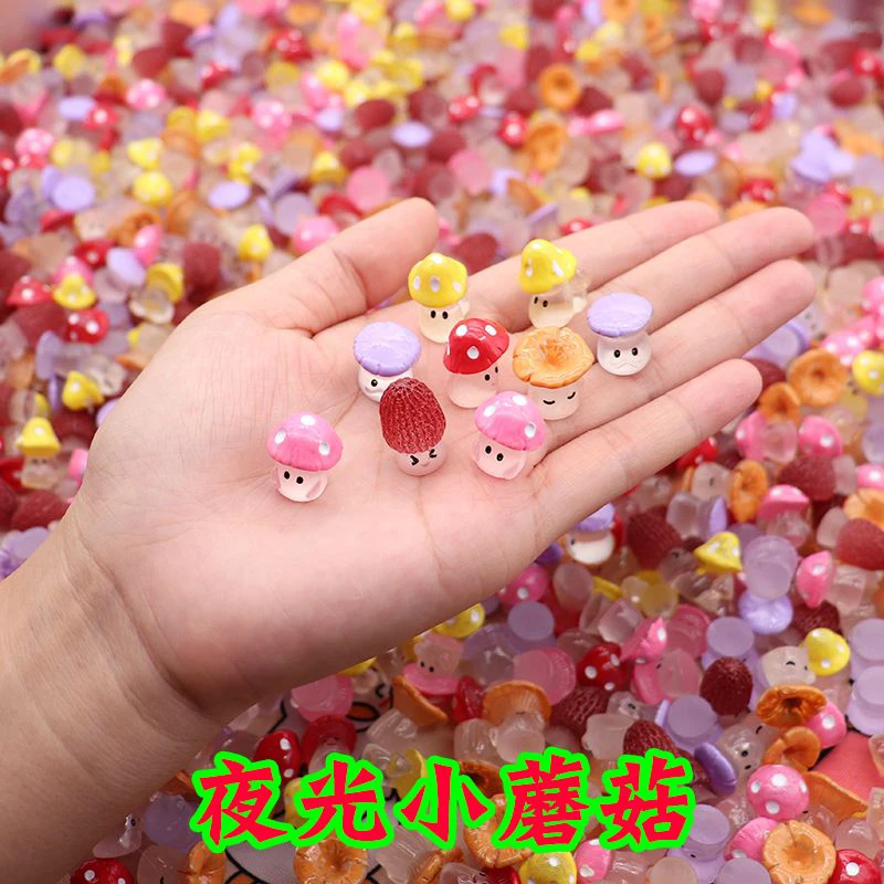 

10 Pcs Resin Small Mushroom Cartoon Room Decorations Kids Children Toy Liquidation Kawaii Creativity Diy Miniatures Ornaments