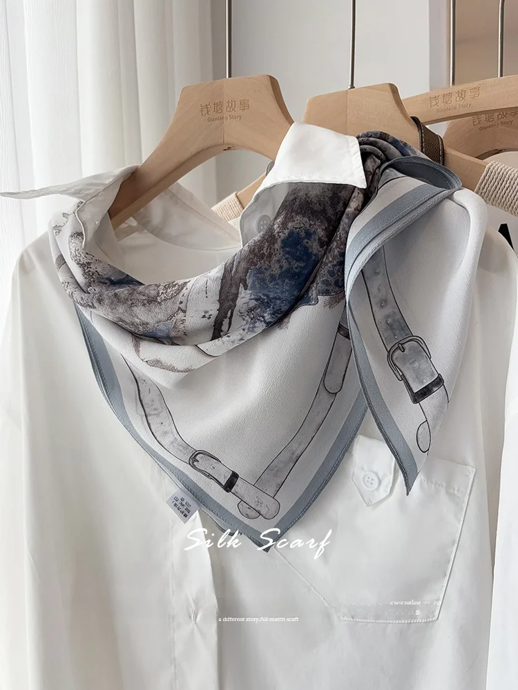エレガントなブルーシルクダブルガーゼスカーフ女性の春夏さわやかなマルベリーシルクスクエアスカーフ多用途ファッションアクセサリー