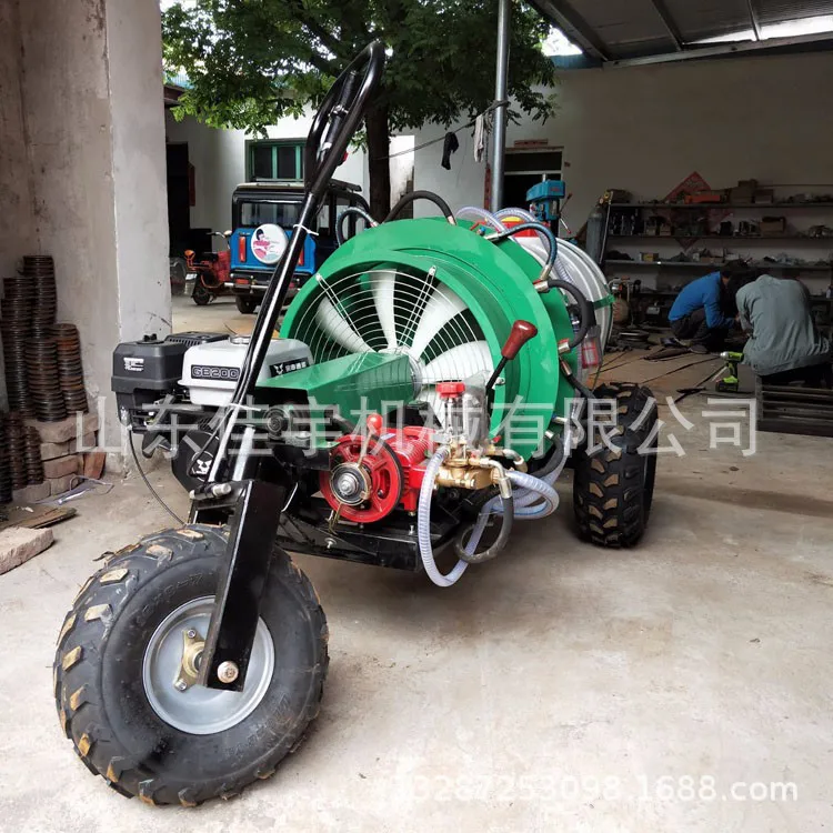 Traction 170 self-propelled orchard pneumatic pesticide sprayer