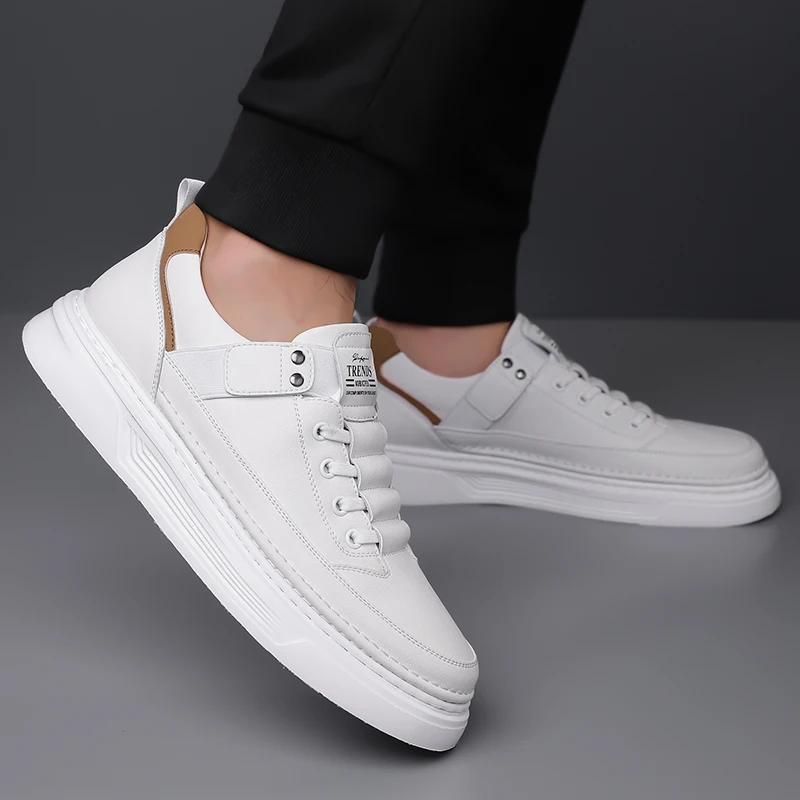 Italian style men sneakers Breathable Men's Outdoor fashion Shoes High-quality Men's Leather Casual Shoes Versatile Oxford Shoes