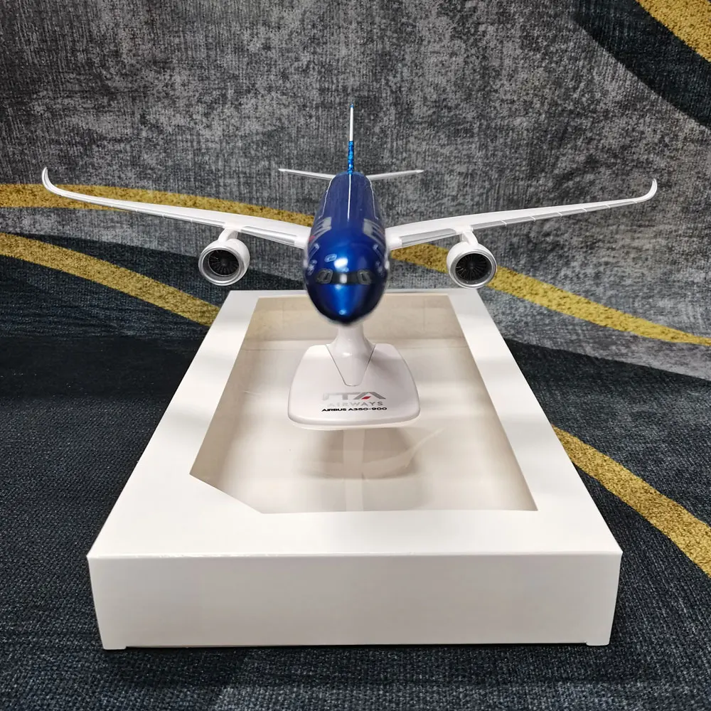 Scale 1/200 Airplane Model A350 Italy Airline A350-900 Assembly Plane Model With Landing Gear Wheels Exquisite Collection Gift