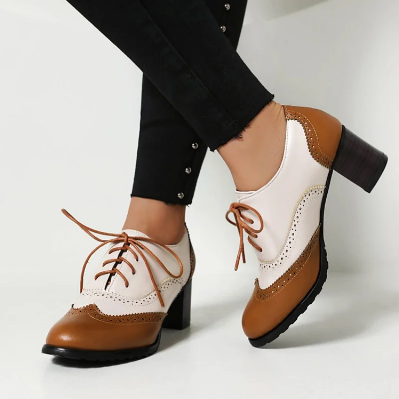 Retro Brogue Shoes Women Wing Tip Oxfords Block Med Heels Contrast Color Round Toe Lace Up Derby Shoes Office Lady 35-43