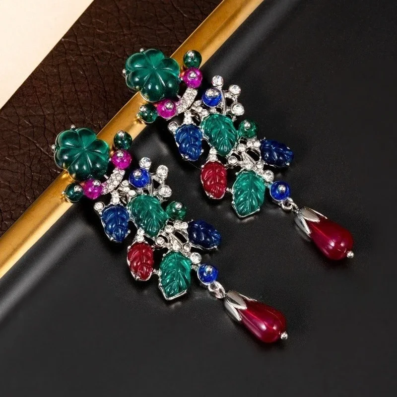 Palace Style Earrings for Women Fruits Shaped Hyperbole Elegant Jewelry Dinner Party Exquisite Vintage Aretes De Mujer Eardrop
