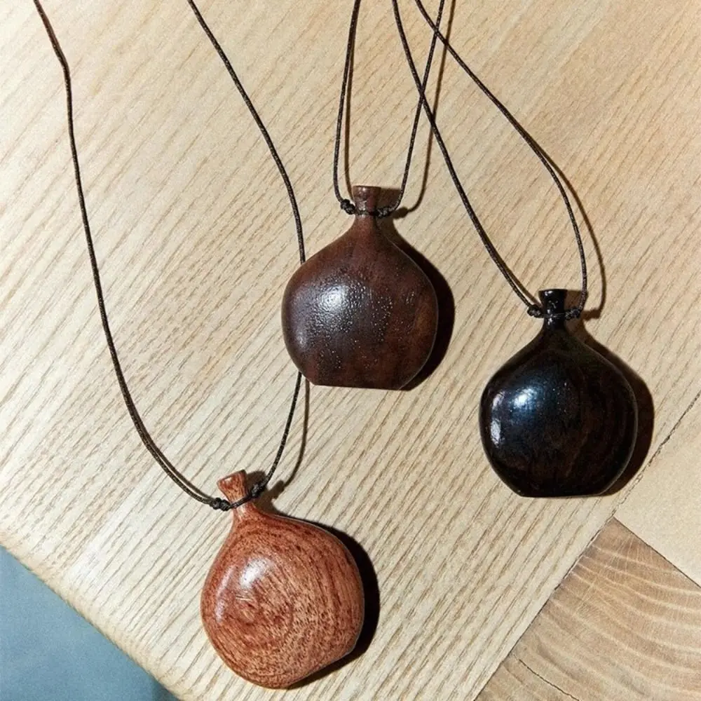 Adjustable Rope Chain Flagon Necklace Vintage Wood Sweater Chain Necklace Lucky Gift Jewelry Accessories Long Pendant Necklace