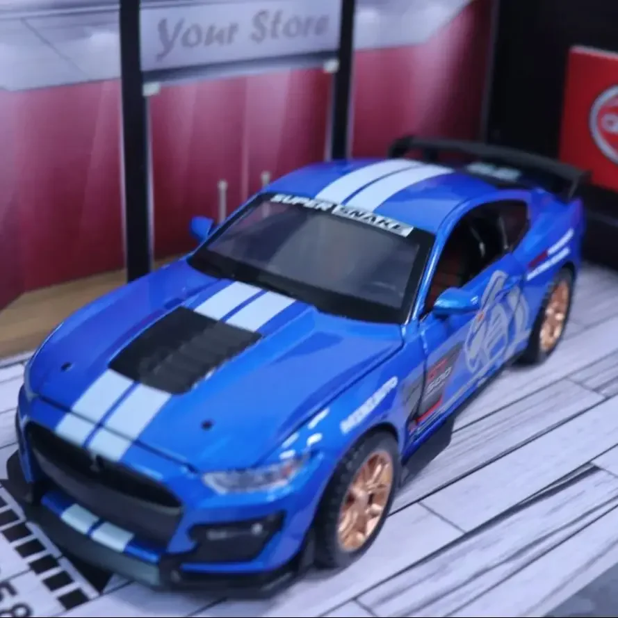 1:32 Ford Mustang Shelby GT500 Alloy Sports Car Model Diecast Metal Car Model Sound and Light Simulation Collection Kid Toy Gift