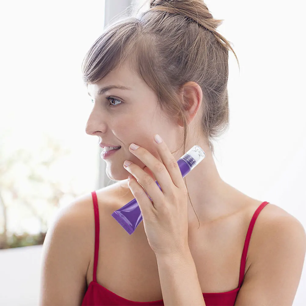 หลอดลูกกลิ้งเปล่าสำหรับครีมบำรุงรอบดวงตา 4 ชิ้น ขนาด 20 กรัม หลอดบีบแบบเติมได้ สำหรับพกพา ใช้เป็นขวดใส่โลชั่นหรือขวดน้ำมันแบบลูกกลิ้ง DIY