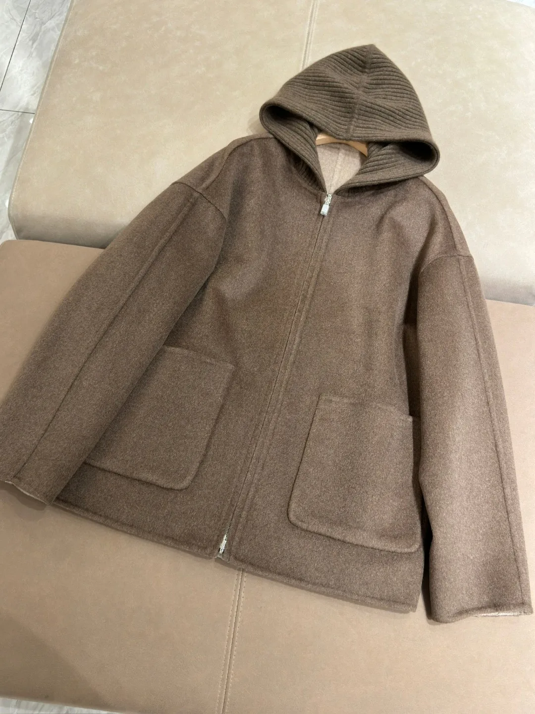 ( High-value customized products do not support Returns ）Hooded 100% Cashmere Coat Reversible