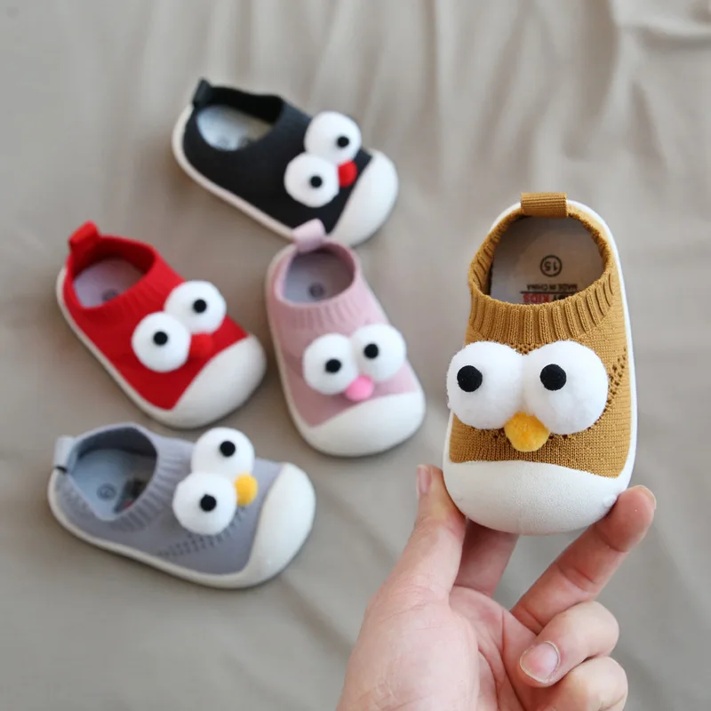 Sepatu anak-anak musim semi dan musim gugur sepatu bayi balita sepatu bayi Non-Slip sol lembut sepatu dalam ruangan kartun mata besar 1-2-3-4 tahun Ol