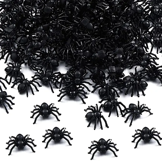 10PCS petites fausses araignées en plastique noir jouet Halloween