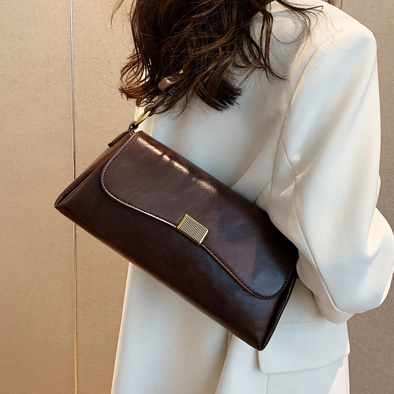 Retro PU Crossbody Bag 2023 New Autumn/Winter Ladies Soft Leather Magnetic Snap Zipper Shoulder Bag Classic Elegant Underarm Bag