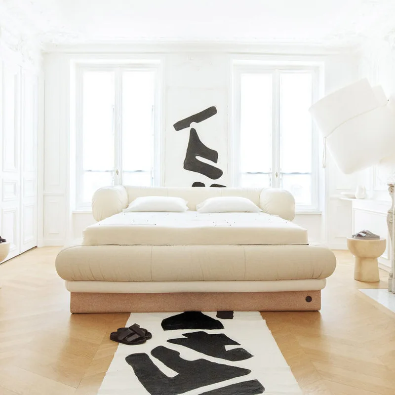 Furniture medieval/wabi-sabi/double bed villa large flat fabric bed high-end bedroom double bed soft