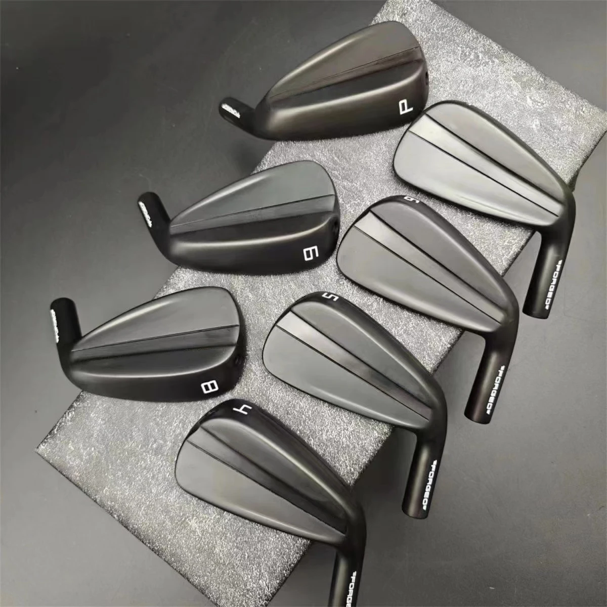 Mens Golf Clubs 790 4th Iron Set Black Color 4,5,6,7,8,9,P With Steel/Graphite Shaft With Head Covers