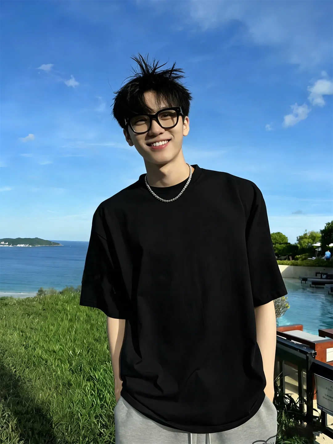 Youthful Black Short Sleeve T-Shirt Heavyweight Small Collar Five Half Sleeve Trendy Shoulder Width Standard Casual round Neck