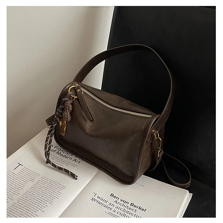 

Vintage 2025 New Women's Crossbody Bag, Minimalist Large Capacity Purse, Soft Faux Leather Sling Bag for Work & Travel​