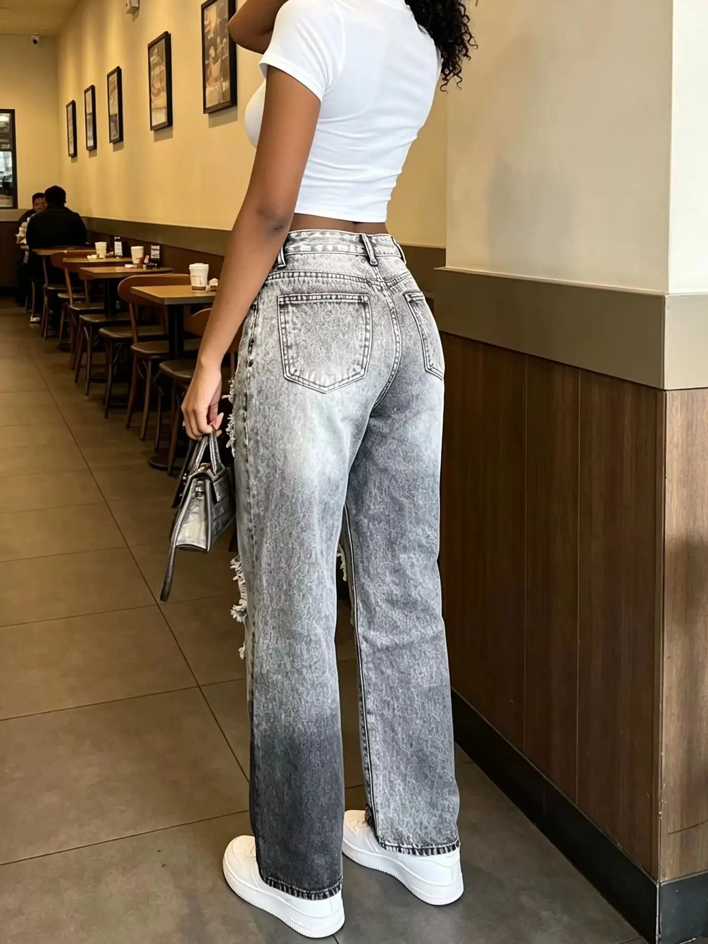 Spring and Autumn Grayish White Distressed Wide-Leg Jeans for Women High-Waisted Loose-Fitting Flattering Versatile Long Pants