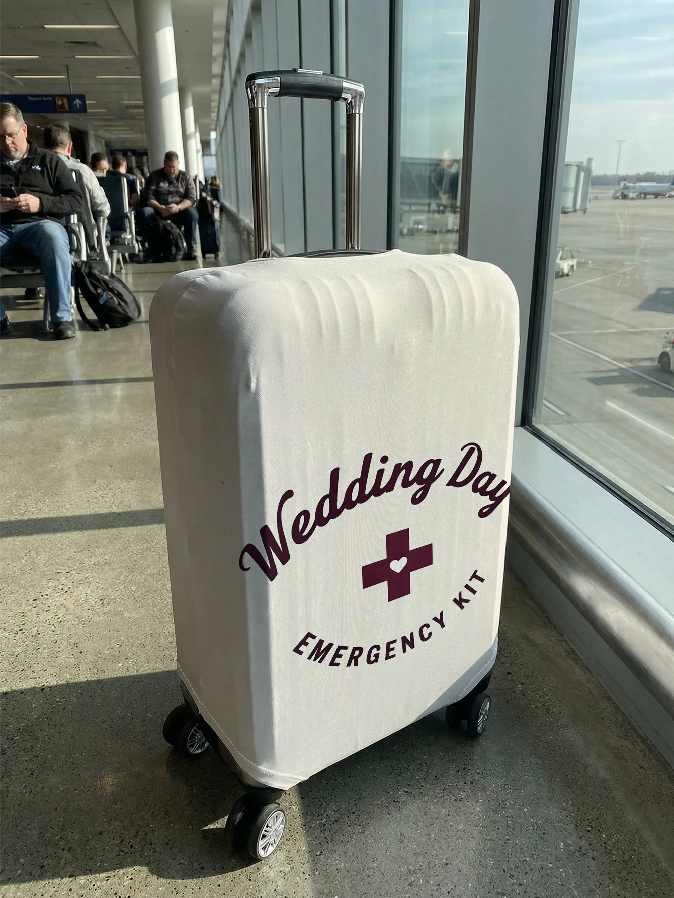 White Base Wedding Day Emergency Kit Luggage Cover, Suitable for 18-32 Inch Luggage Cover, Luggage Handle Glove, Travel Accessor