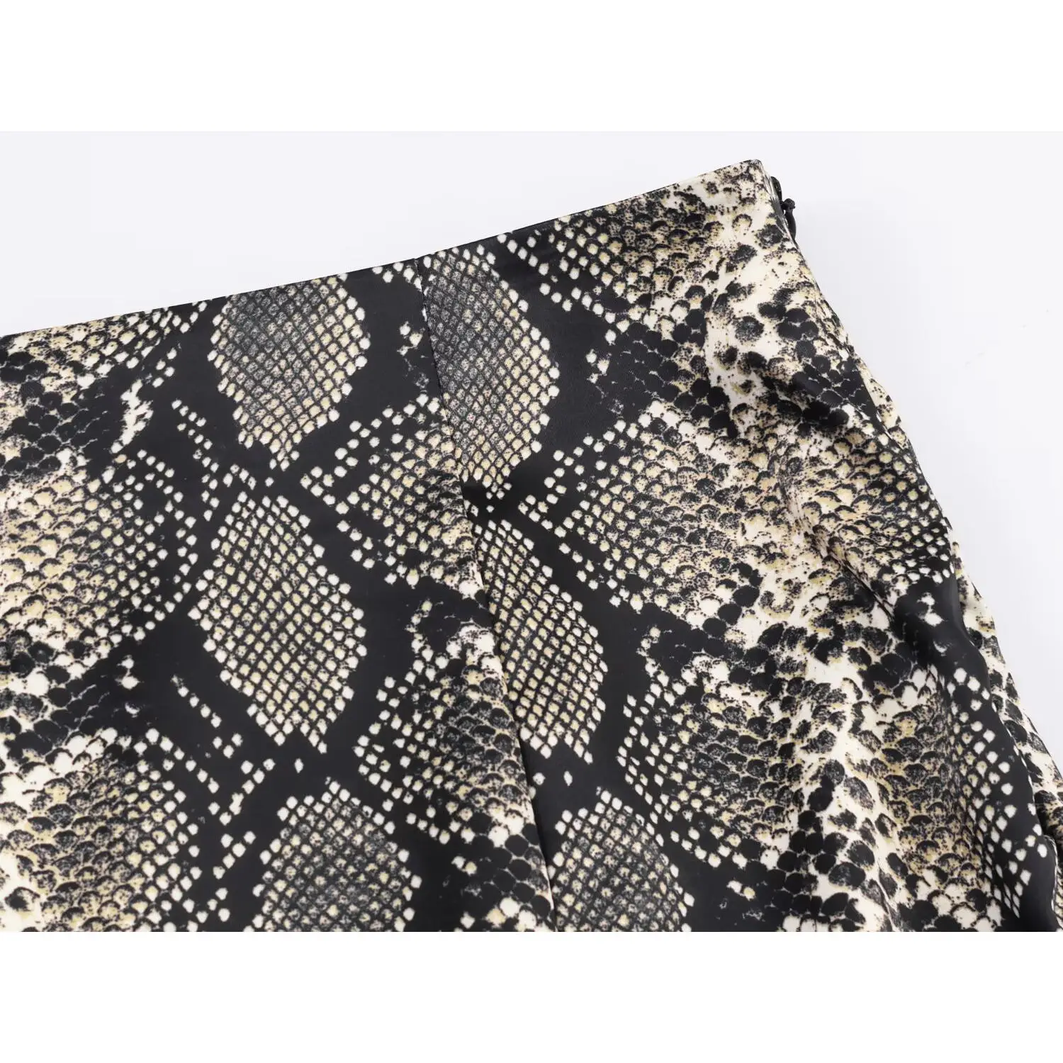 

JNLEAOG Autumn New Women's Faion Satin Animal Print Midi Skirt High Waist Polyester Casual Stand Fit Chinese Origin