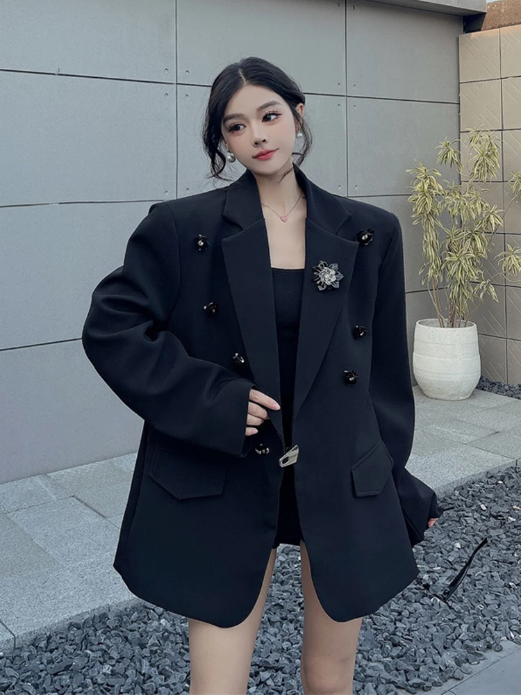 Französischer Stil Damen-Blazer mit Perlen-Schulterpolster, Übergröße, 2025, Frühling und Herbst, schwarz, gekerbter Kragen, Anzugjacke, elegant, INKEO 5O045