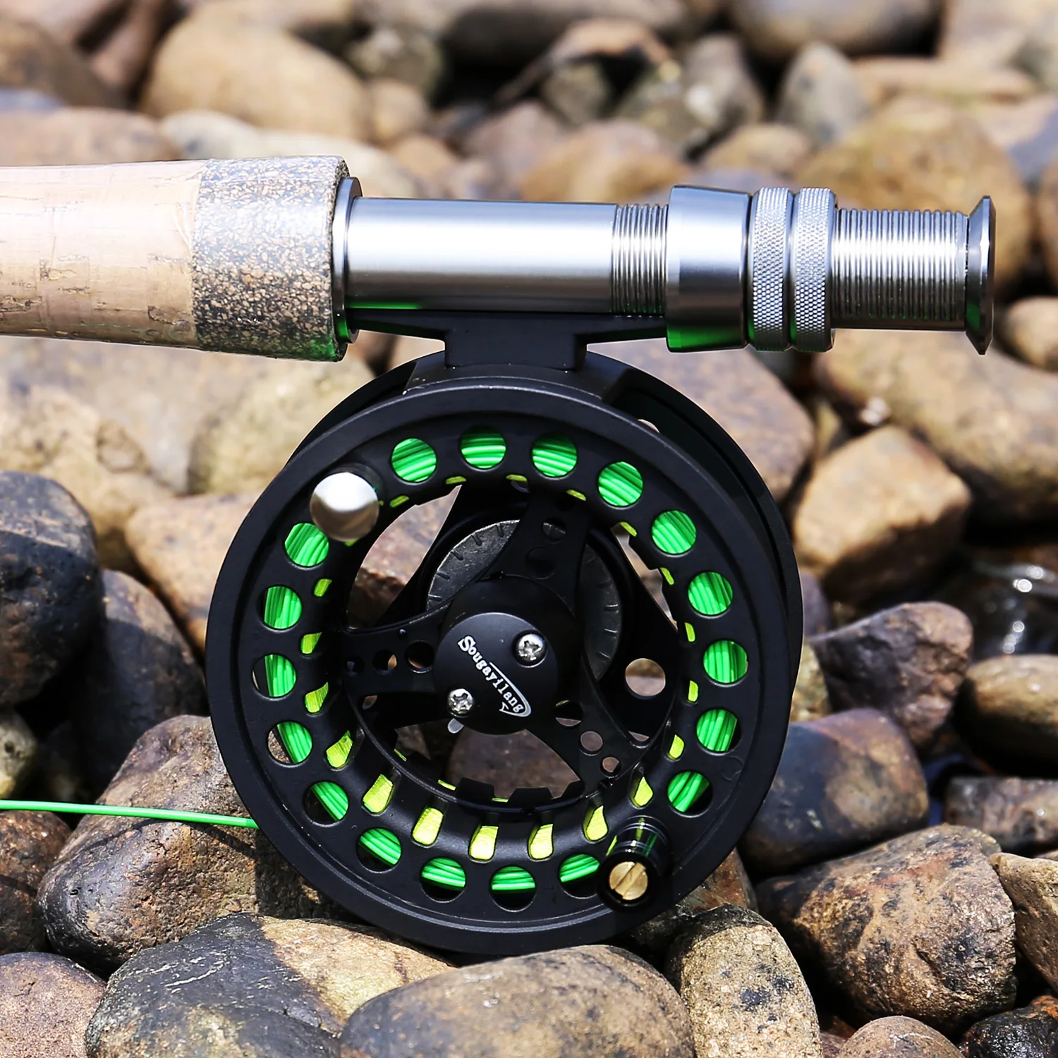 3000 spinning reel saltwater Penn Battle III Spinning Reel