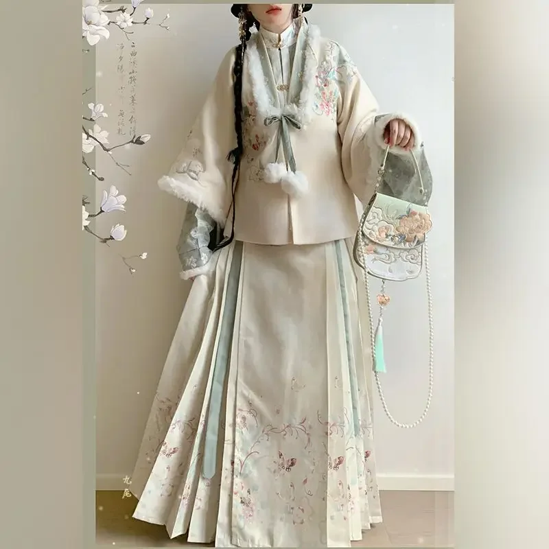 Beige Fleece Geborduurde Jas Groene Lange Mouwen Top Gedrukt Paardengezicht Rok Hanfu Chinese Kostuum Vrouwen Winter Hanfu Jurk