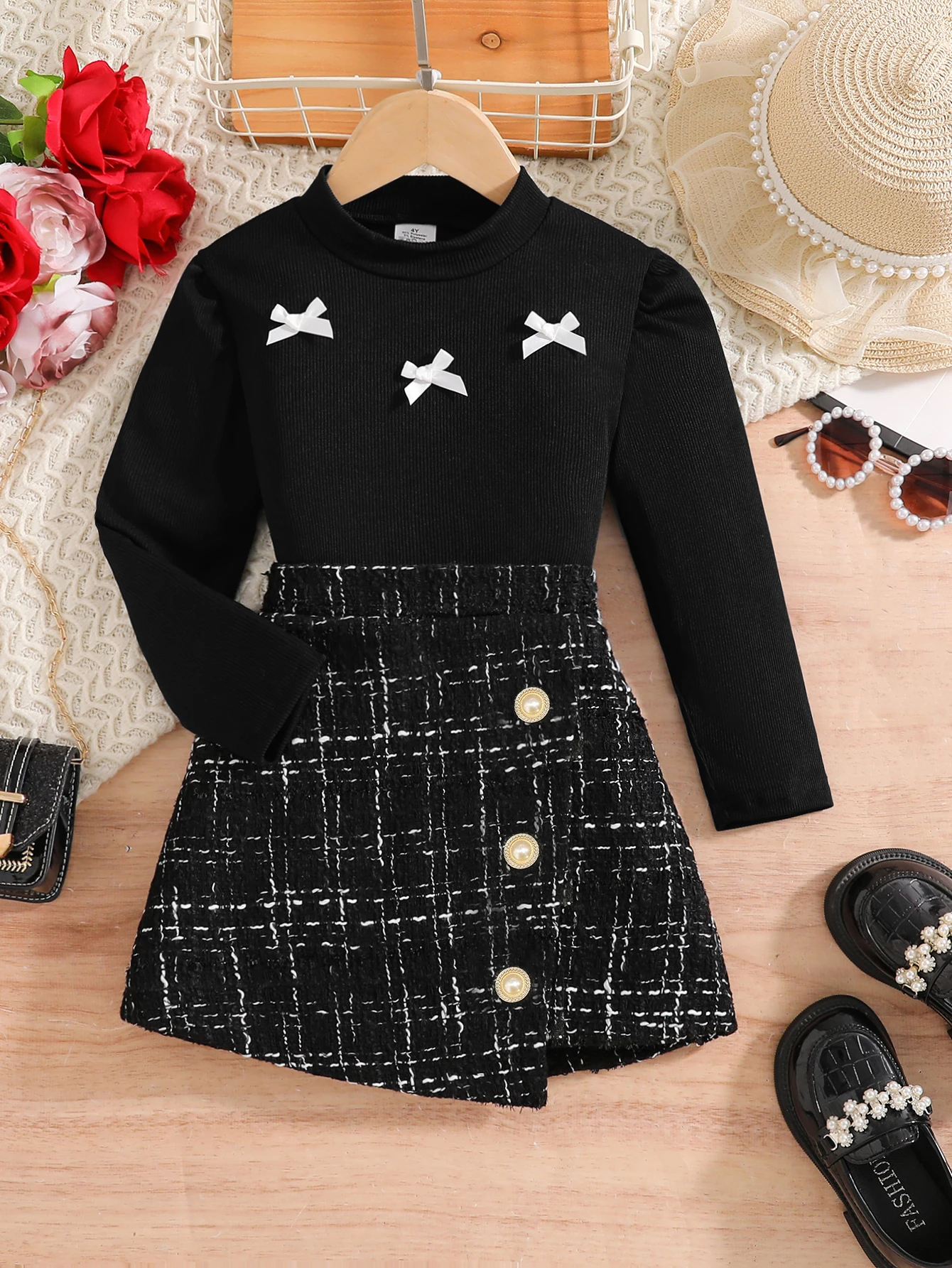 Spring and Autumn Girls' Fashionable and Elegant Outfit 2-Piece Set: Black Knitted Turtleneck Long-Sleeve Base Top + Plaid Asymmetrical Skirt Girls' Suit Suitable for Christmas, Carnival, New Year