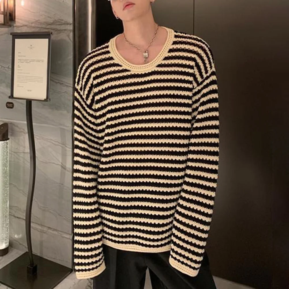 Spring and Autumn Mens Y2K Retro Crochet Knitting Niche Stripe Design Hollow Long-sleeved Sweater Men's Round Neck Casual Tops