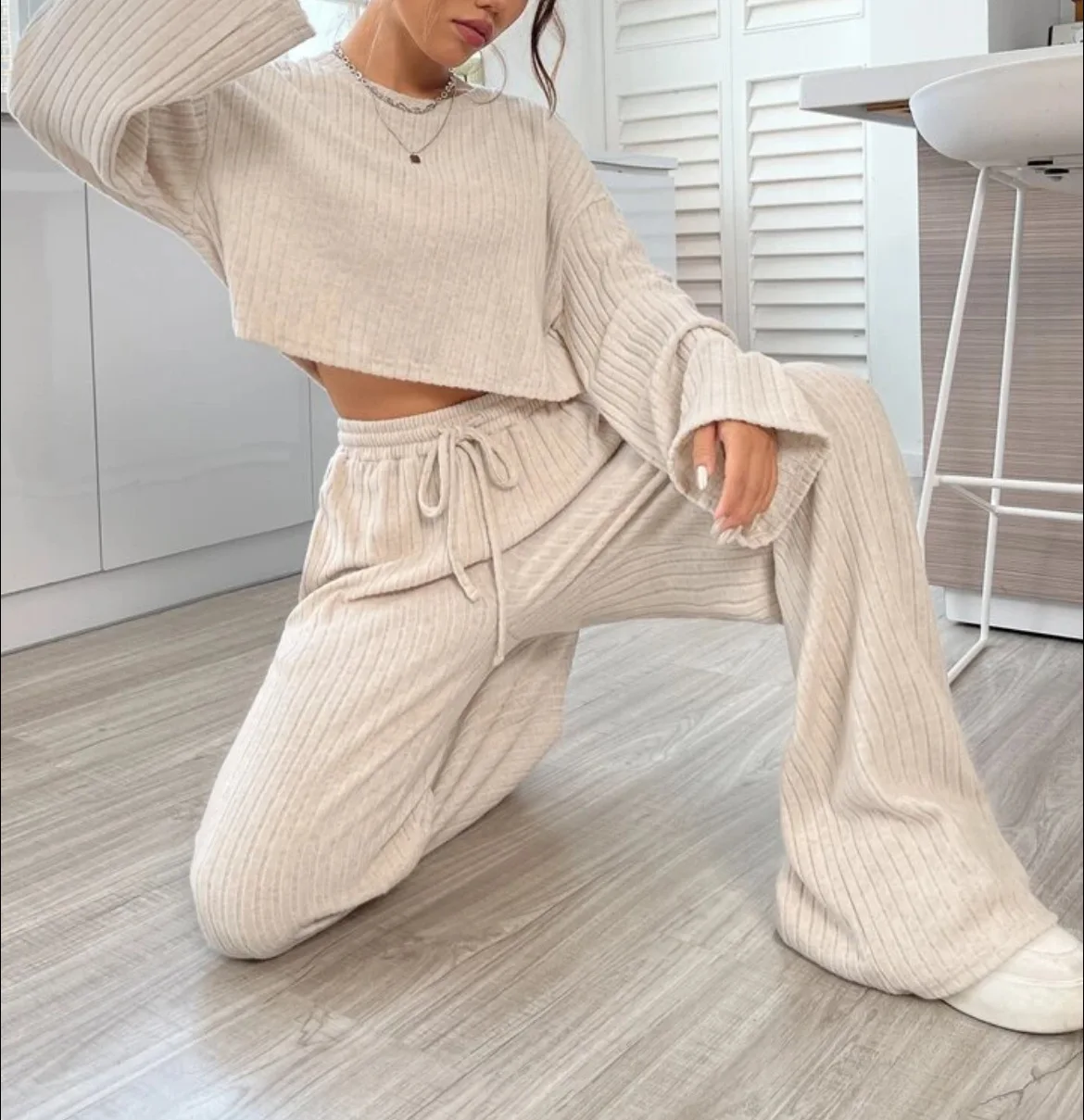 Autumn and Winter New Fashion Casual Loungewear Knitted Long-sleeved Women\'s Skirt Sets