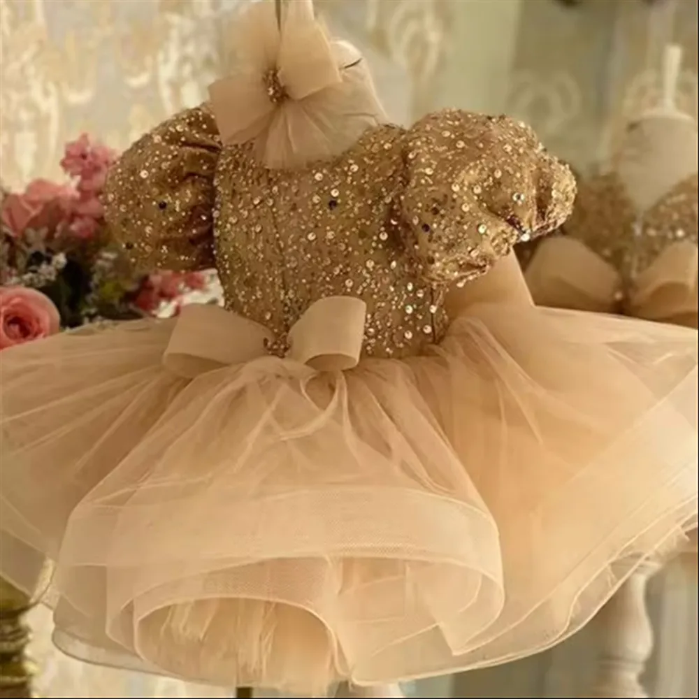 

Shining Princess Flower Girl Dress For Wedding Sequined Short Sleeves With Bow Puffy Kids Baby Birthday Party Prom Dress Gown