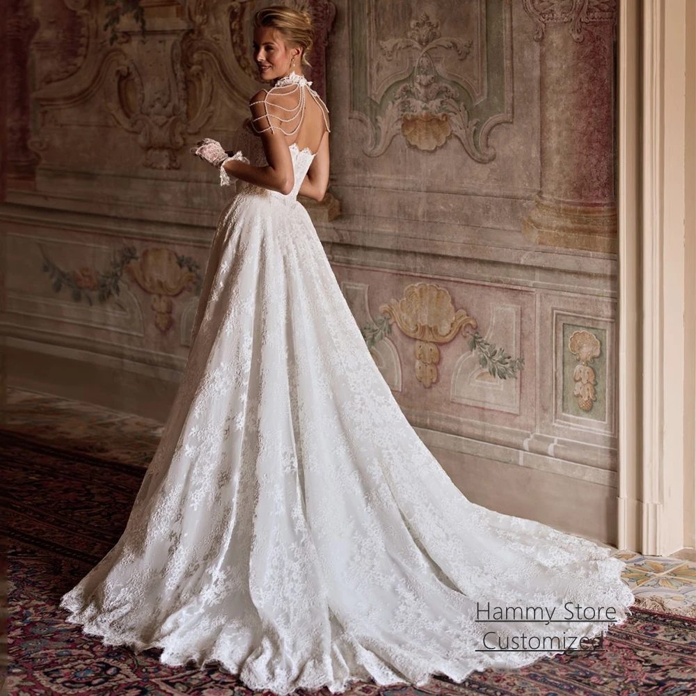 New Arrival Wedding Dress Customized Pearls Halter Scoop Neck Sleeveless Exquisite Lace Sweep Train Bridal Gown for Bride