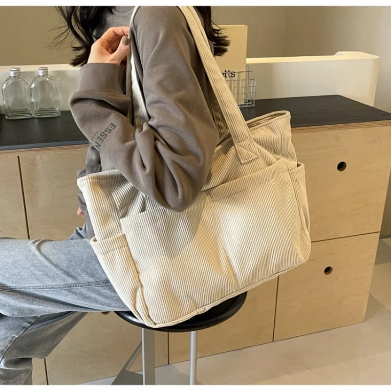 

Women Fashion Bucket Bag With Tassel Medium Pu Leather Handbag Drawstring Design Daily Shopping Travel Bag