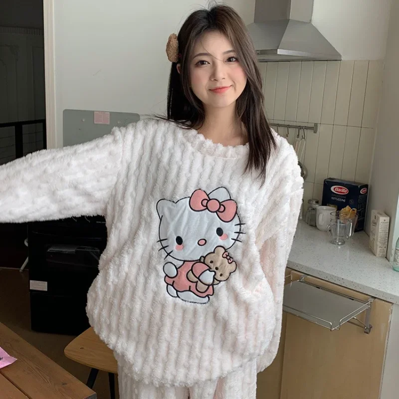 Cartoon Sanrio Hello Kitty Pajamas Winter Cotton Loungewear Crew Neck Long Sleeve Pants Casual Two-piece Women\'s Pajamas