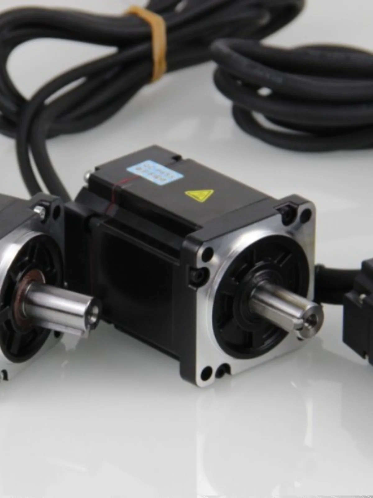 24V/48V DC Low Voltage Servo Motor 200W/400w750w/1.5kW