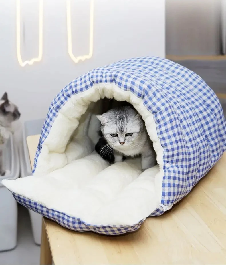 Foldable Winter Pet Sleep Bed/Bag for Cats Dogs, Thickened Semi-Enclosed Design, Soft Indoor, Christmas/Warm in Autumn/Winter