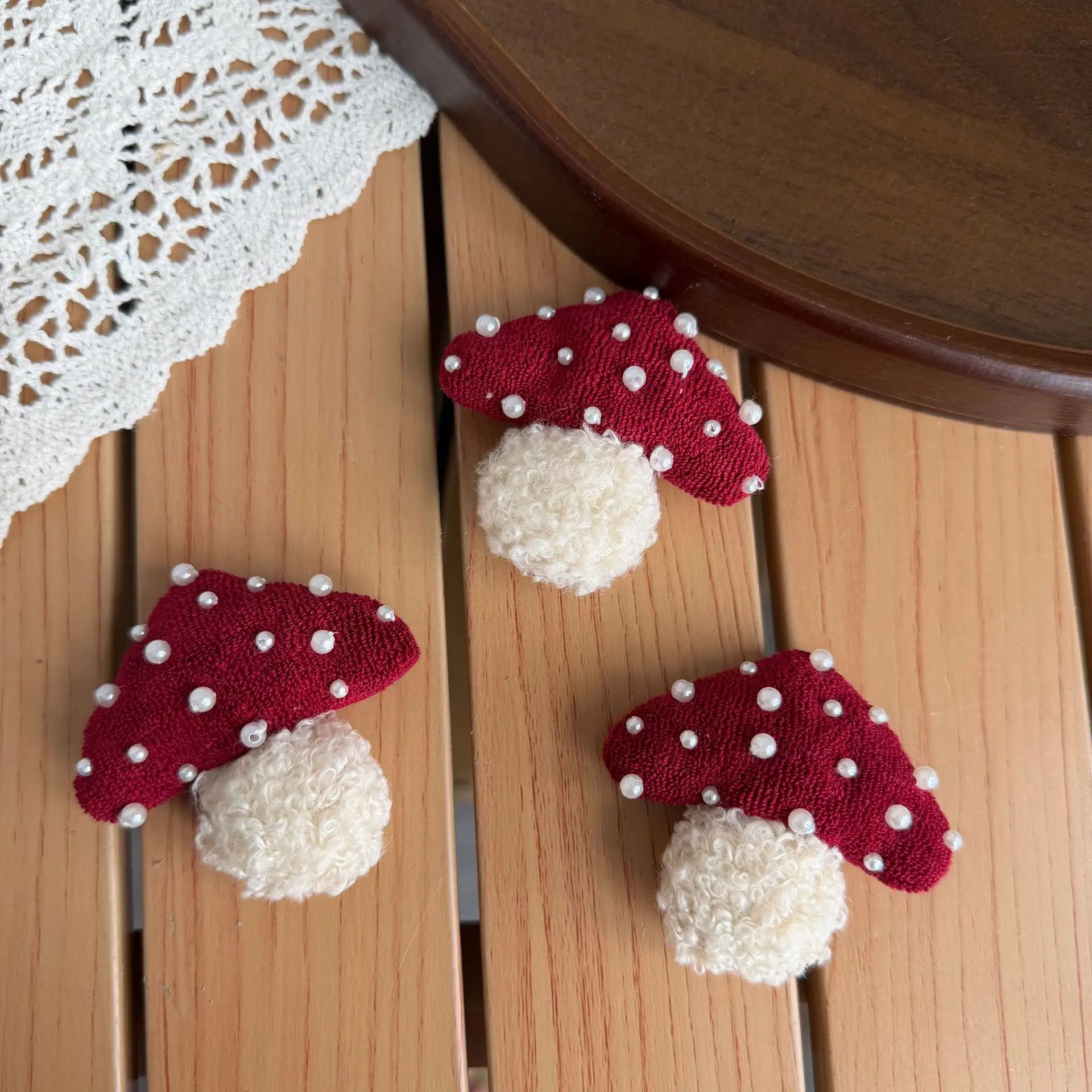 Pearl Red Mushroom Stuffed Fabric Handmade Hair Clip Brooch Pin DIY for Shoes Hat Scarf Clothing Embellishment Premium Cute