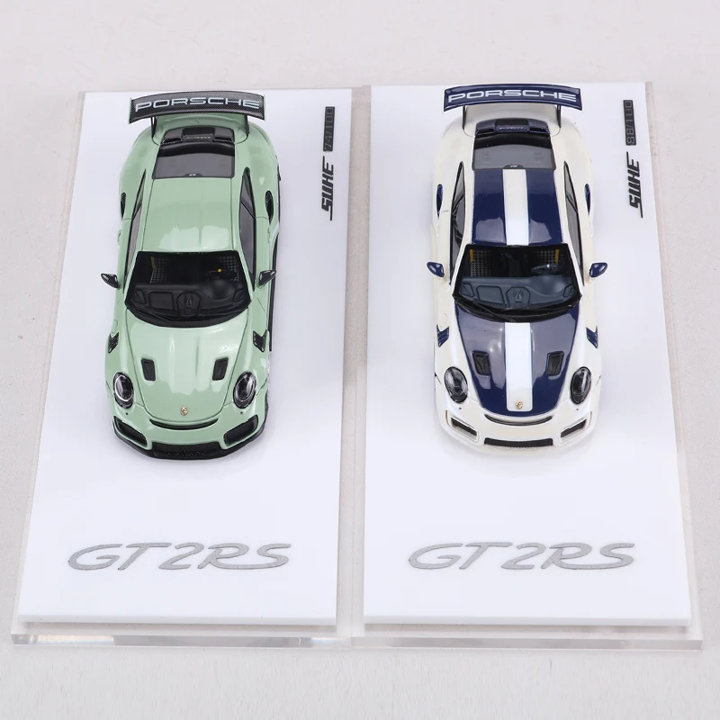 Suhe 1:64 911GT2 RS Changing Color White/Avocado Green Resin Model