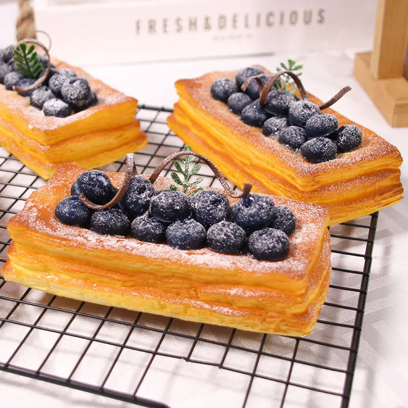 

1PC Artificial Croissant Dessert Fake Food Decoration Photography Pro Food Simulation Cake Model Tea Table Decoration