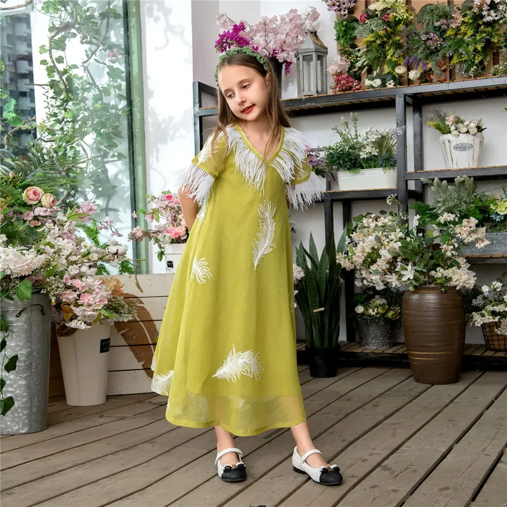 イード・ジェラバ　ムスリムキッズガールズ　マキシドレス　フェザーアバヤ　ドバイ　トルコ　カフタン　イスラム子供服　ジャラビーヤ　アラブローブ　カフタン　モロッコ風ガウン
