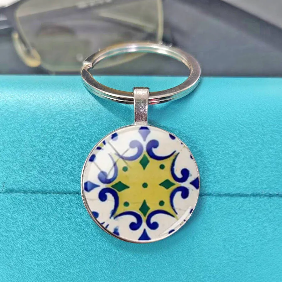 Fashion Jewelry Alloy Pendant Keychain A Running Horse Classic Gift