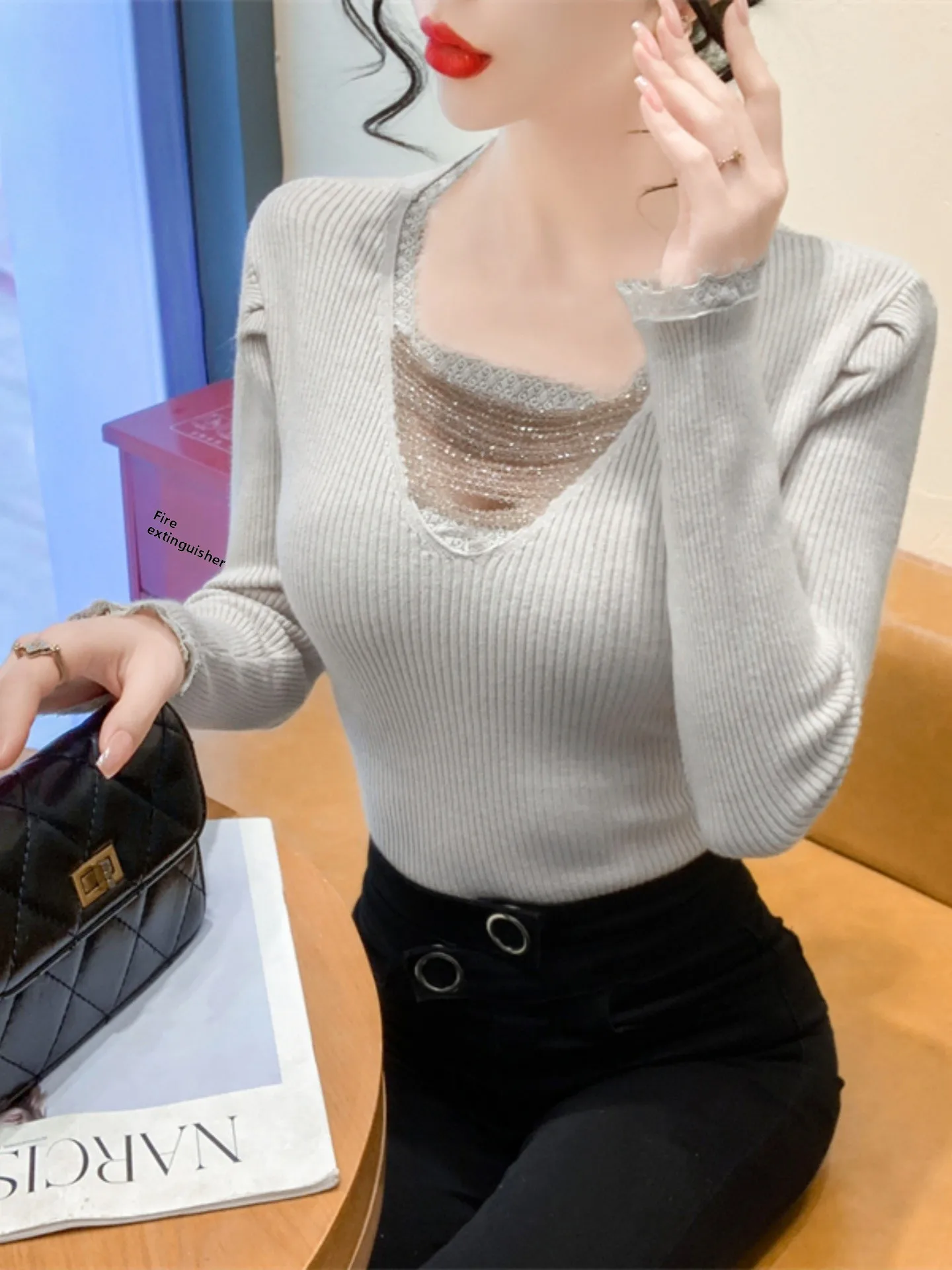 Ele V-Ne Strickwaren Base irt Damen Herbst Winter Design Hollow Out Strass Long Sve Inner Faionable Top