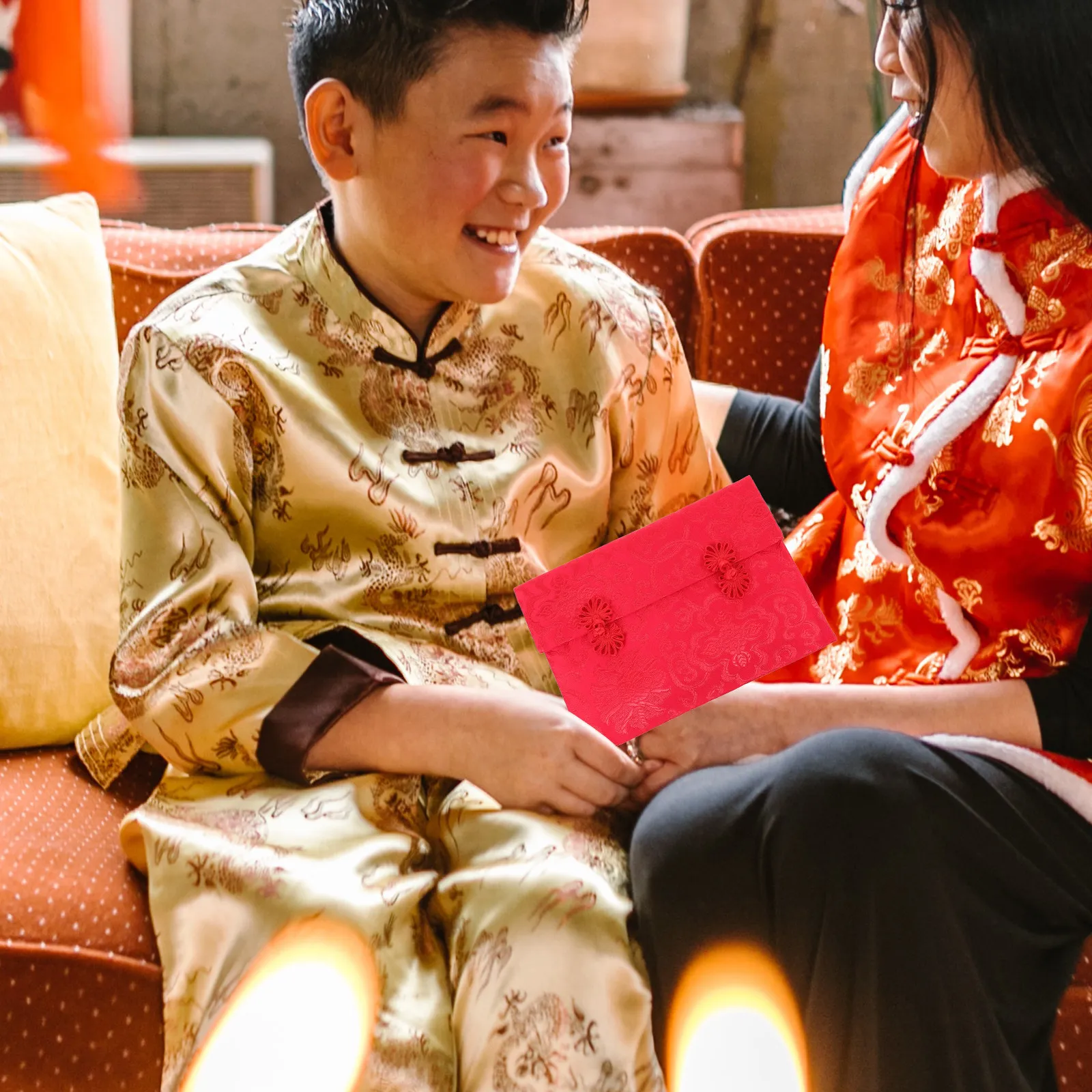 

1 шт. креативный красный конверт из прочной ткани, традиционный китайский новогодний денежный мешочек, декоративный, для Праздника Весны.