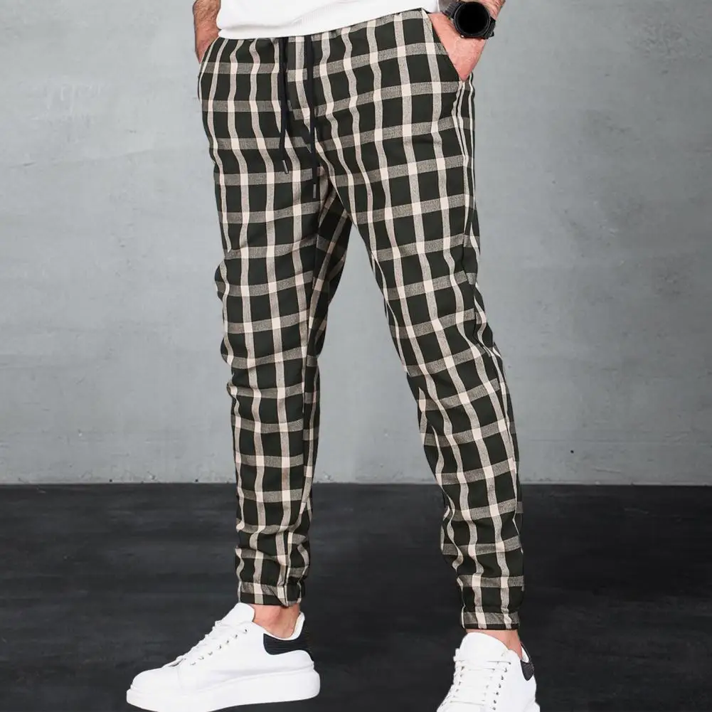 

Side Pocket Men Pants Ergonomic Design Men Pants Stylish Plaid Print Men's Jogging Trousers with Elastic for Casual for Fall